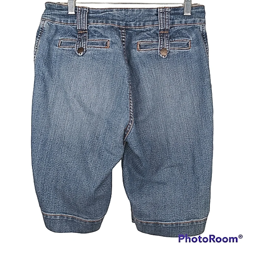 ZENA JEANS Jeans Shorts Size 8 Stretch High Waist Longer Leg